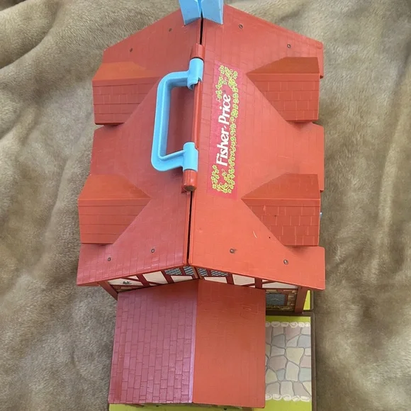 Fisher-Price Play Family House - Red and Blue - Picture 11 of 13